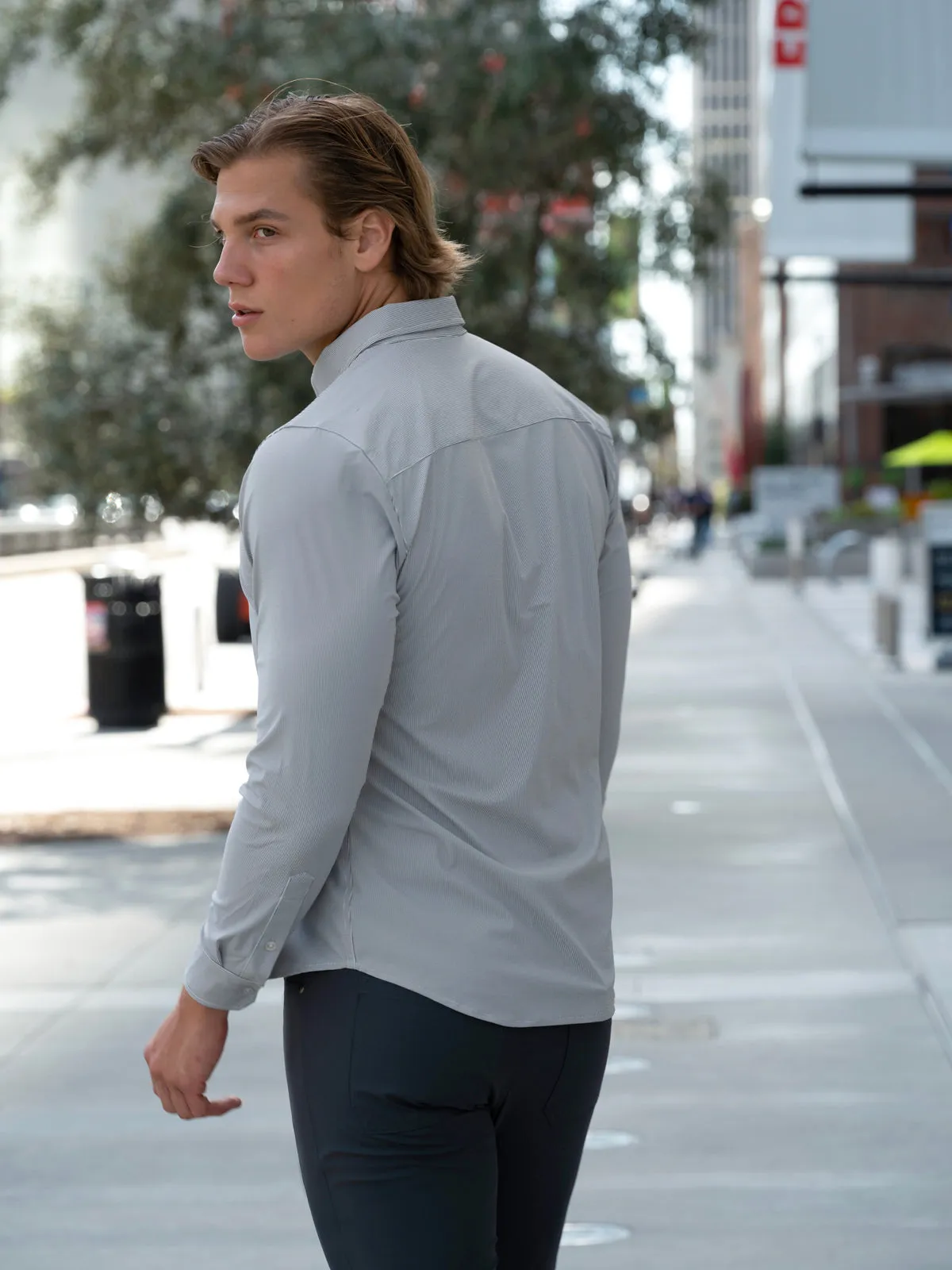 Commuter Performance Comfort Dress Shirt