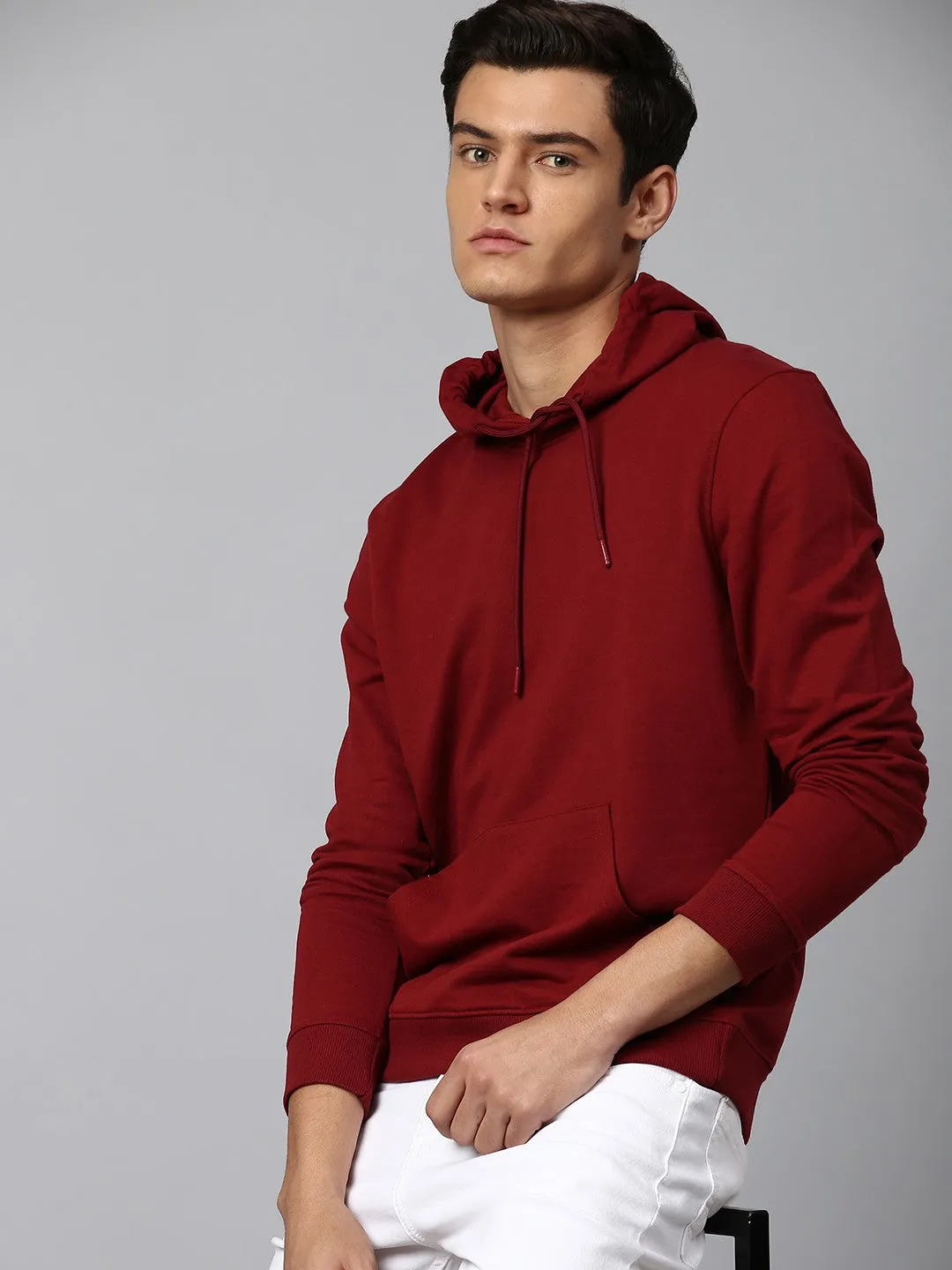 Mens Long-Sleeve Hoodie - Lightweight Casual Winterwear  (Wine)